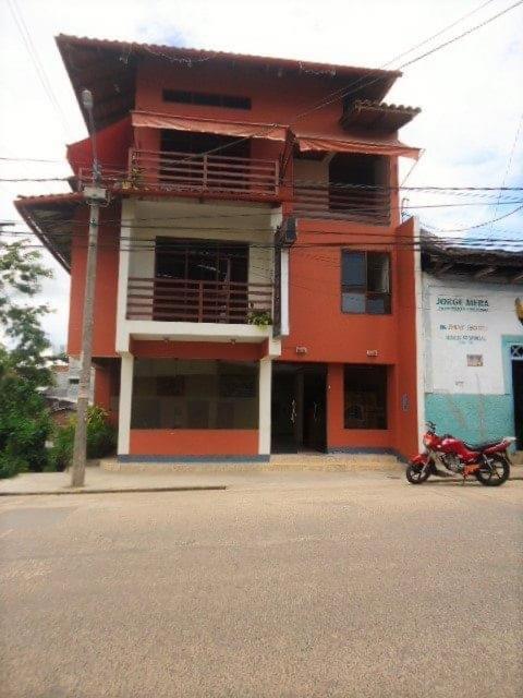 Hostal El Puerto Yurimaguas ภายนอก รูปภาพ