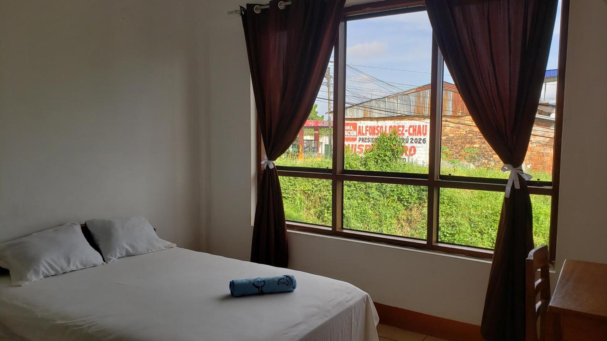 Hostal El Puerto Yurimaguas ภายนอก รูปภาพ