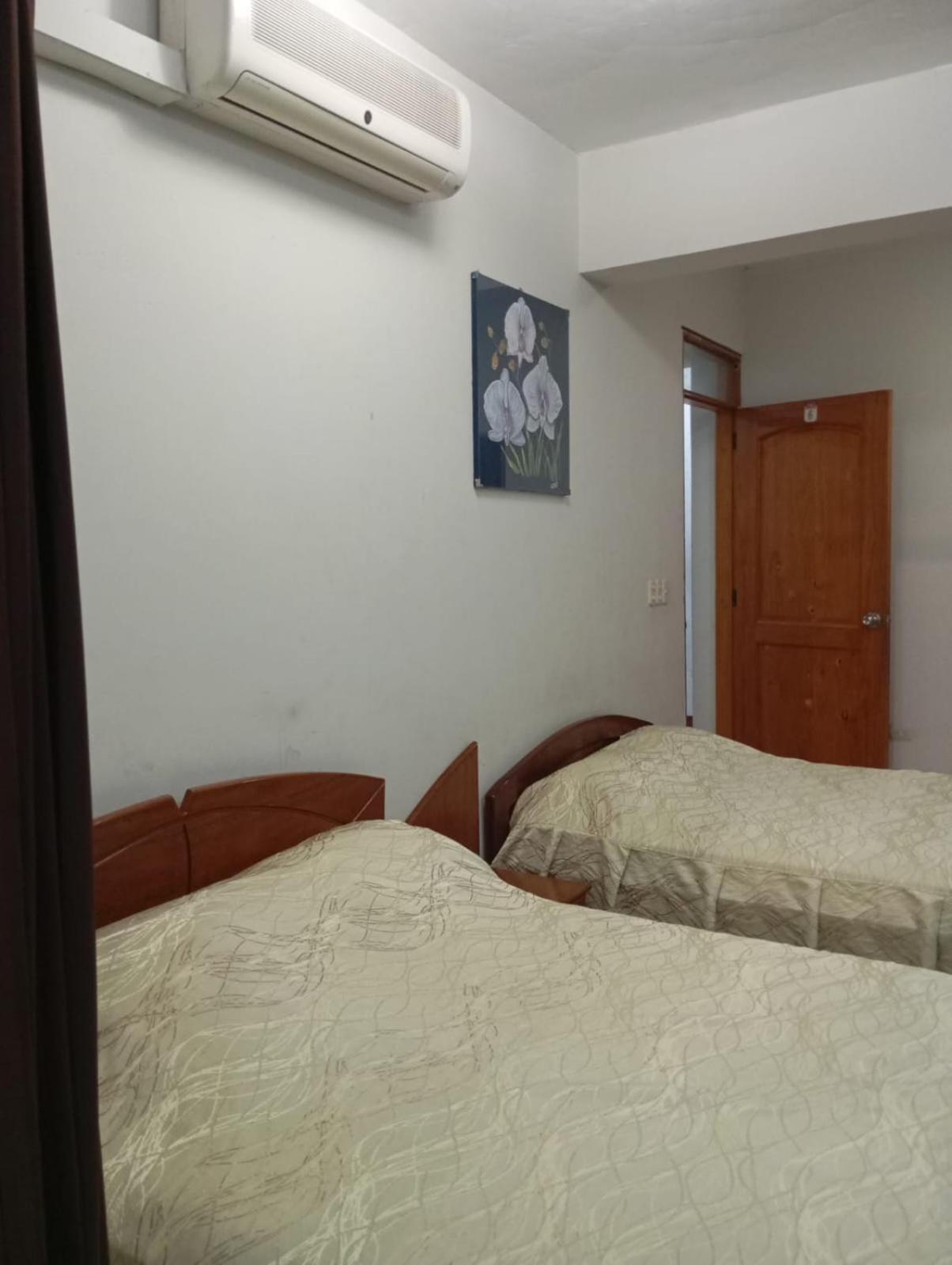 Hostal El Puerto Yurimaguas ภายนอก รูปภาพ
