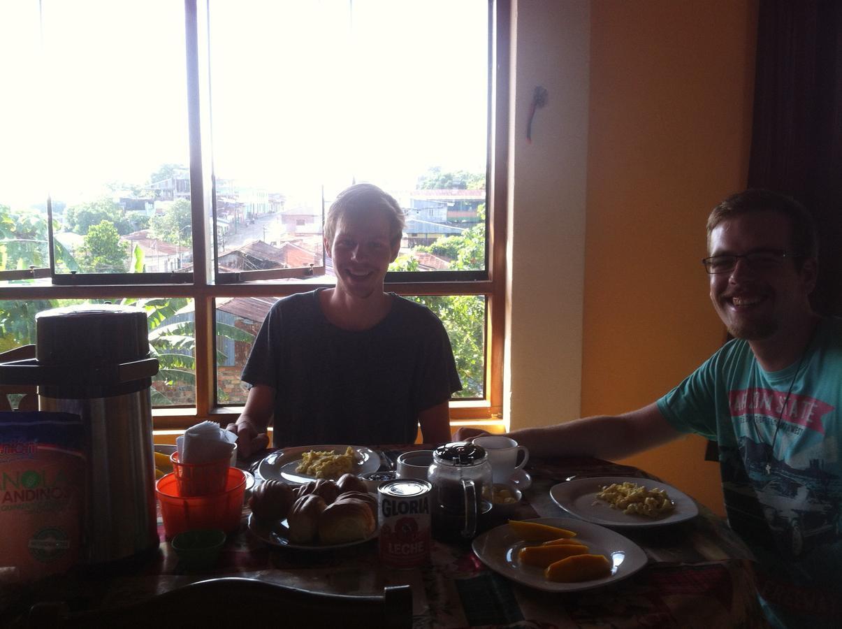 Hostal El Puerto Yurimaguas ภายนอก รูปภาพ
